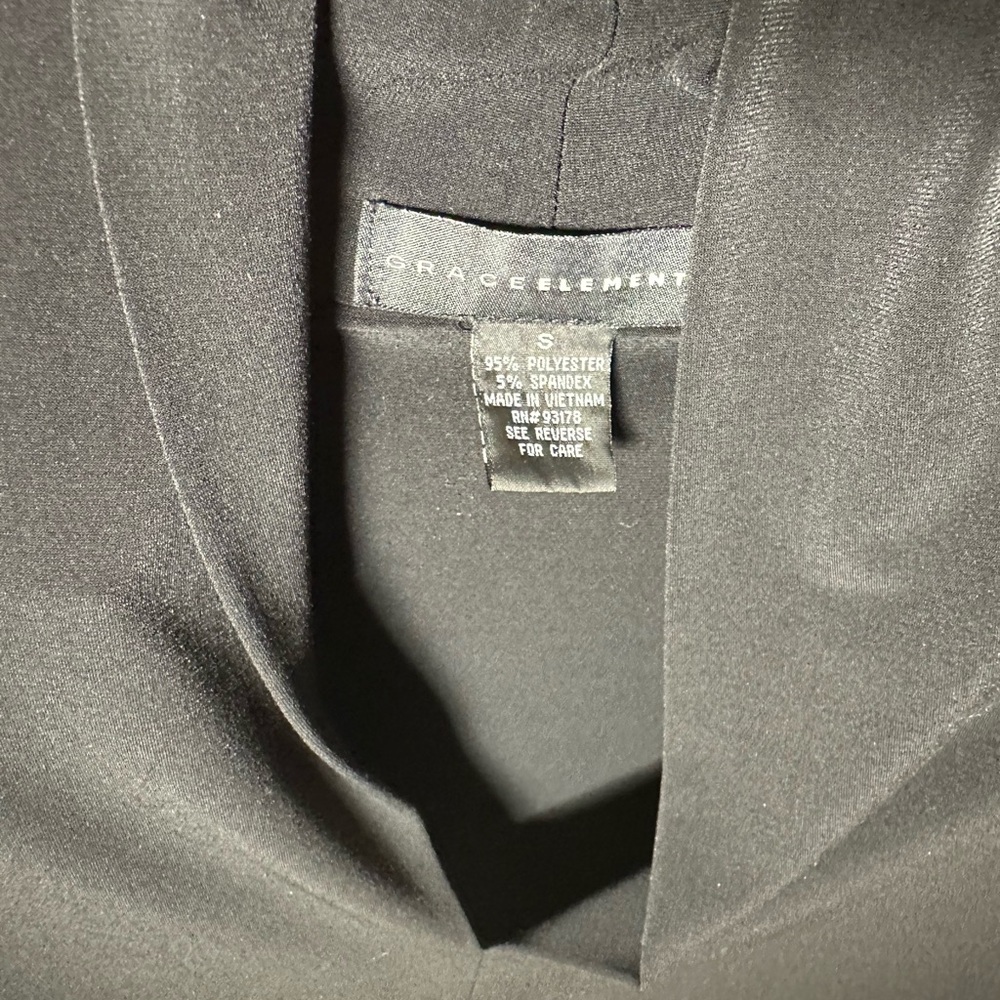 Grace Elements Black V-Neck Blouse - image 5